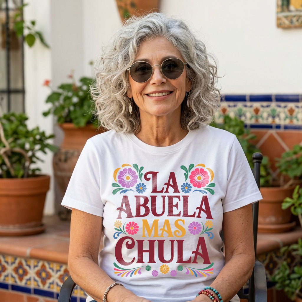 La Abuela Más Chula T-Shirt